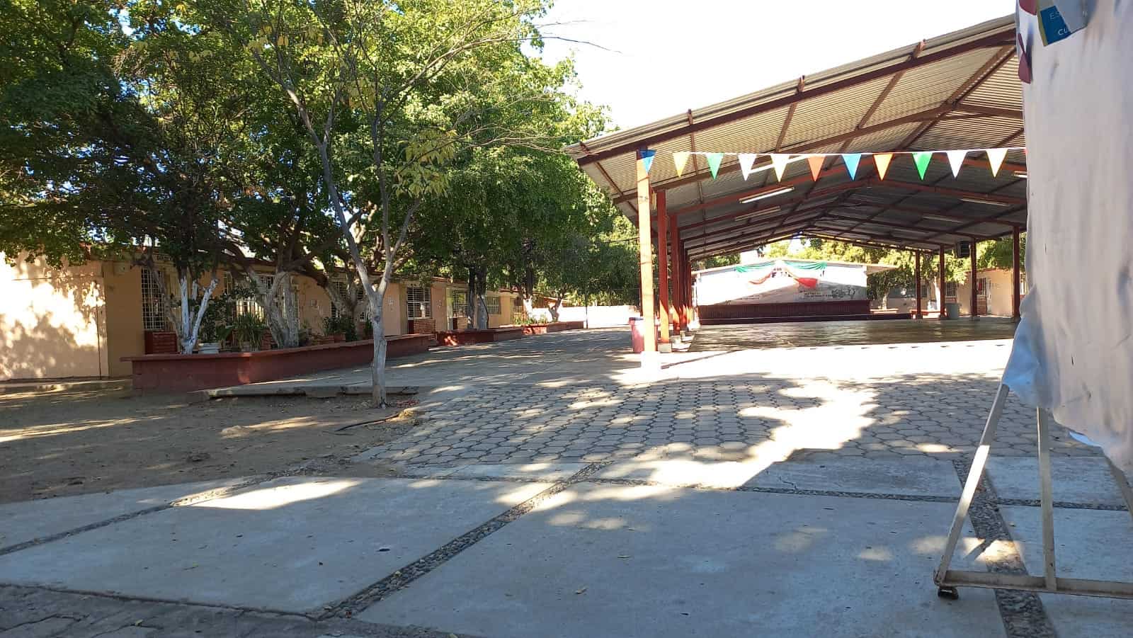 «No se justifica mantener las escuelas de tiempo completo»: diputado