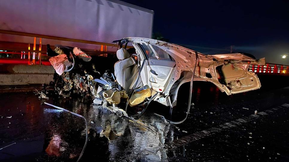 Trágico accidente en Guamuchil deja tres muertos y un herido