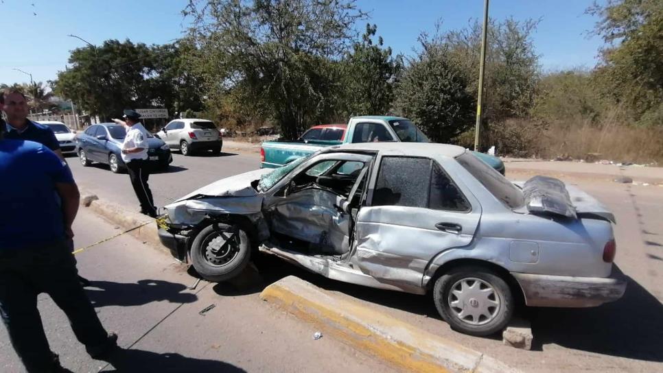 Fuerte choque deja como saldo dos personas heridas