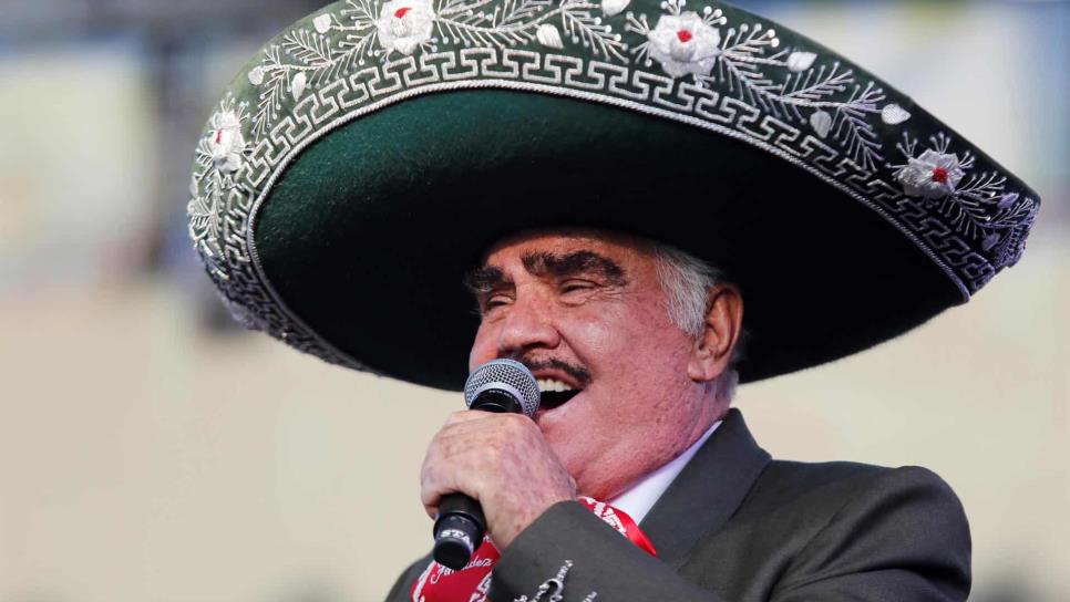 Televisa estrenará serie de Vicente Fernández, pese a demanda de la familia