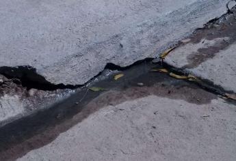Vecinos de Urbi Villa del Rey en Los Mochis tienen dos meses con brote de aguas negras
