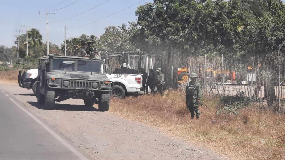 Se enfrentan civiles armados y militares en Bamoa