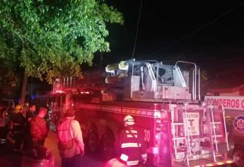 Incendio de casa deja un gato muerto y daños materiales