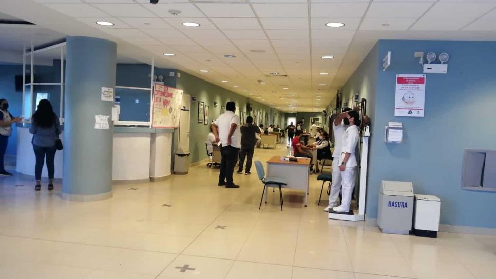 IMSS le presta medicamentos al Centro de Salud de Los Mochis