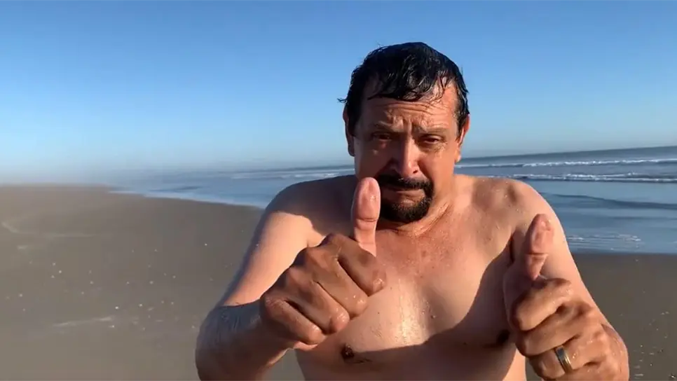 Serapio Vargas da una probadita de lo que será la playa «Bichis Beach»