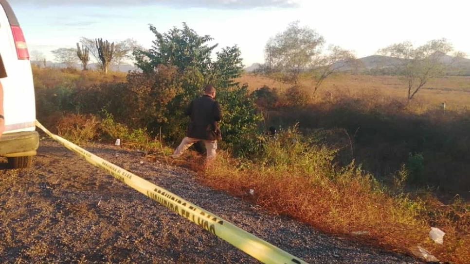 Muere tras chocar contra auto en la carretera hacia Badiraguato