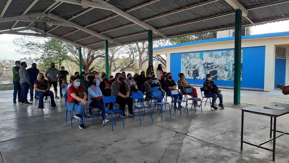 Acuerdan suspender clases presenciales en primaria de Culiacán ante falta de condiciones