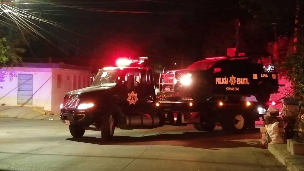 Se quema parcialmente patrulla de la Policía Estatal Preventiva, en Culiacán