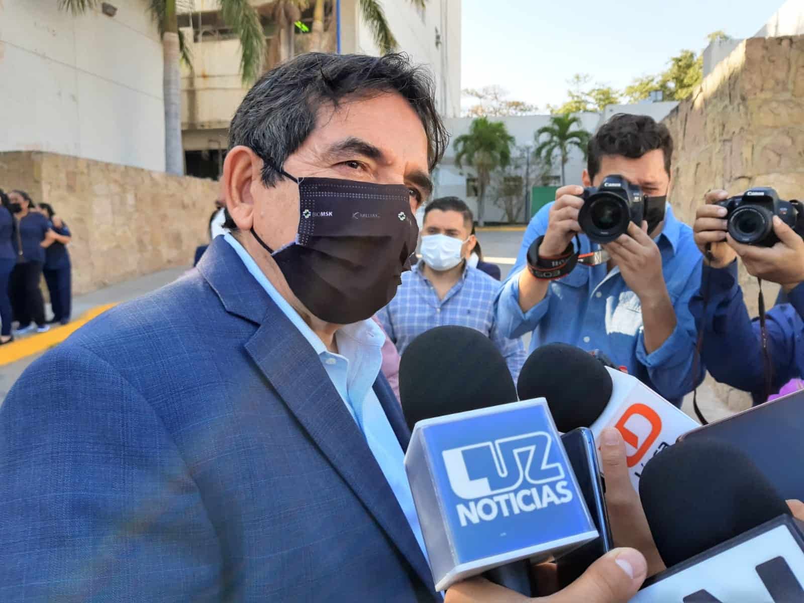 «En lo personal no tengo paranoia»: Cuén sobre espionaje