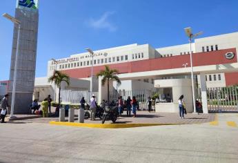 VIDEO | Muere hombre tras arrojarse desde escaleras en Zona Dorada de Mazatlán