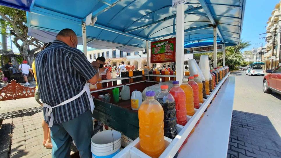 «Raspados» de hielo, una tradición familiar de más de 60 años en Mazatlán