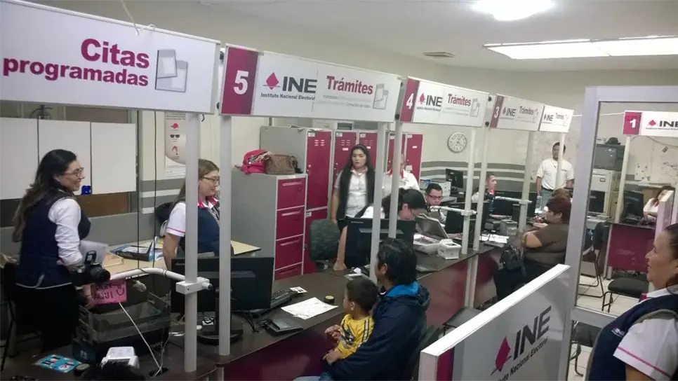 Llama INE a renovar la credencial de elector; más de 70 mil vencerán este 2022