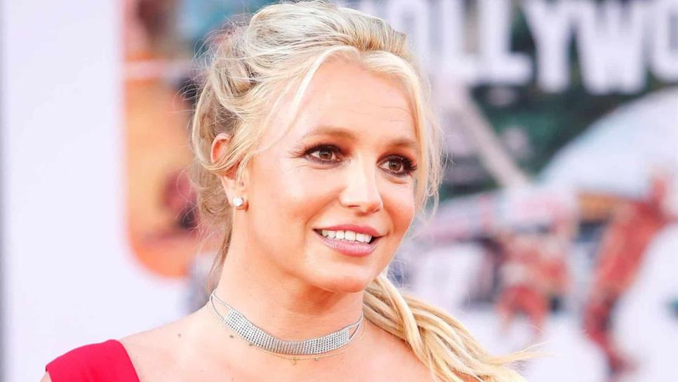 Britney Spears anuncia que está embarazada