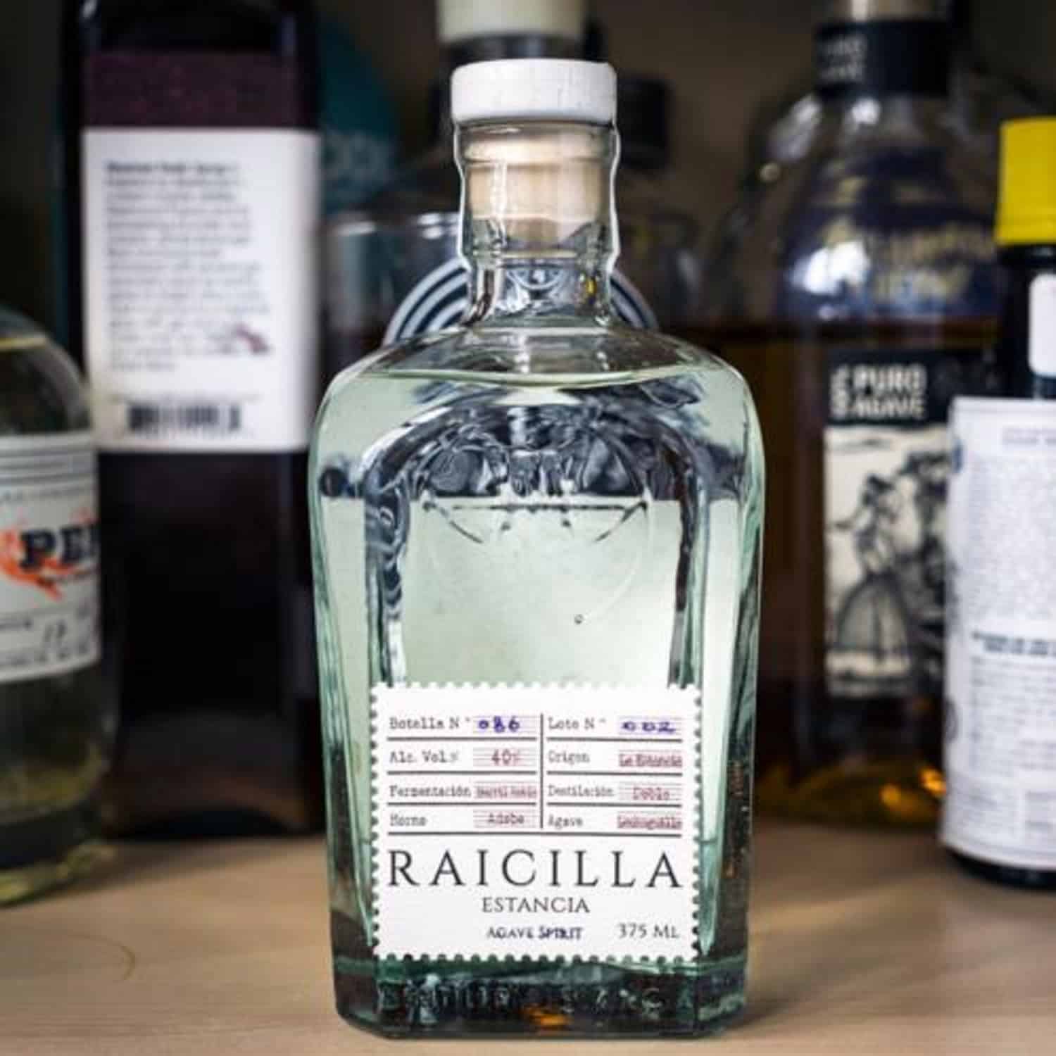 Advierten riesgo de mezclar energizantes y alcohol