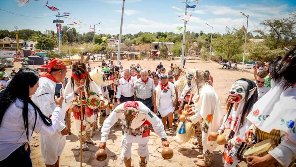 Rocha Moya visita Centro Ceremonial de San Miguel Zapotitlán