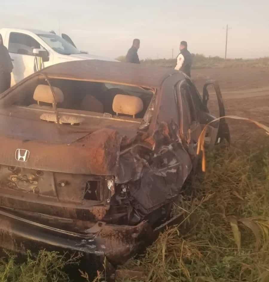 Accidentado y sin ocupantes, hallan vehículo en carretera a Las Glorias