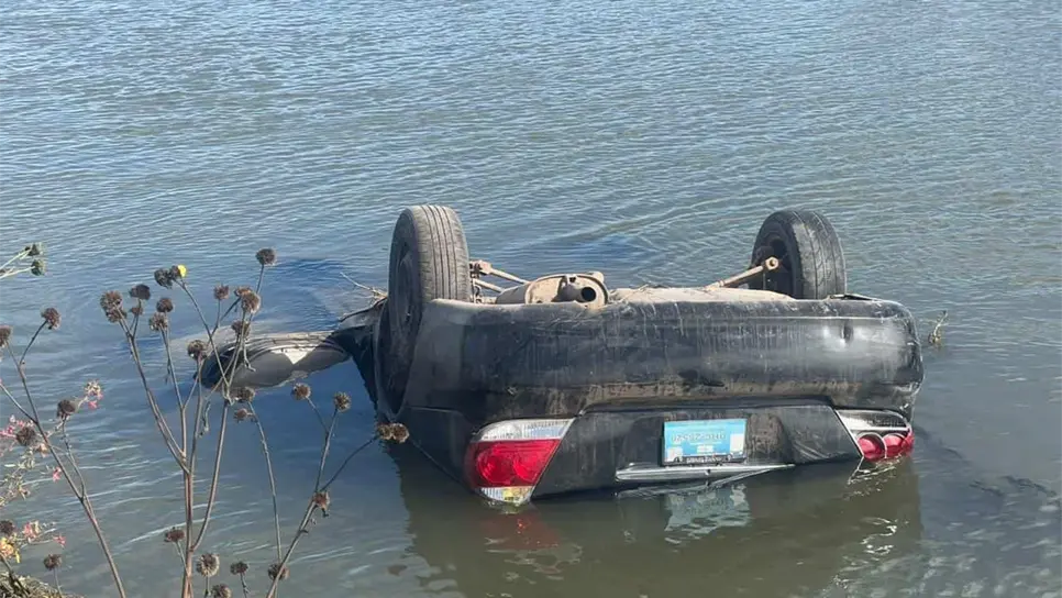 Familia cae a canal de riego en Higuera de Zaragoza