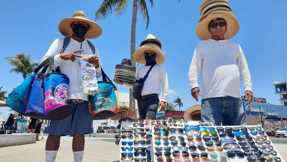 Aseguran vendedores de playa que fue mejor el Carnaval que la Semana Santa