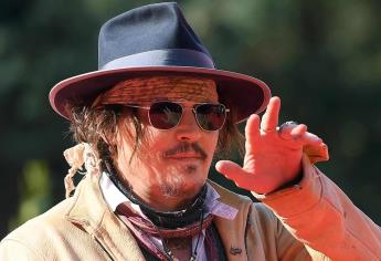 El médico de Johnny Depp dice que encontró su dedo en la escena de una pelea