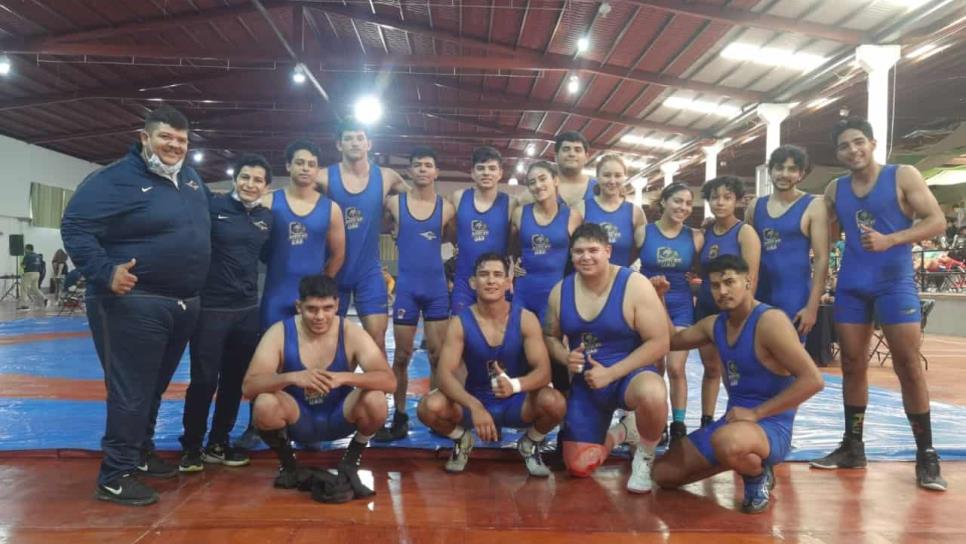 Águilas UAS clasifica al menos a 12 a Universiada Nacional en luchas