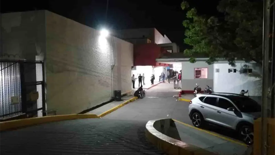 El hombre fue llevado al Hospital General, donde falleció. FOTO: Luz Noticias.
