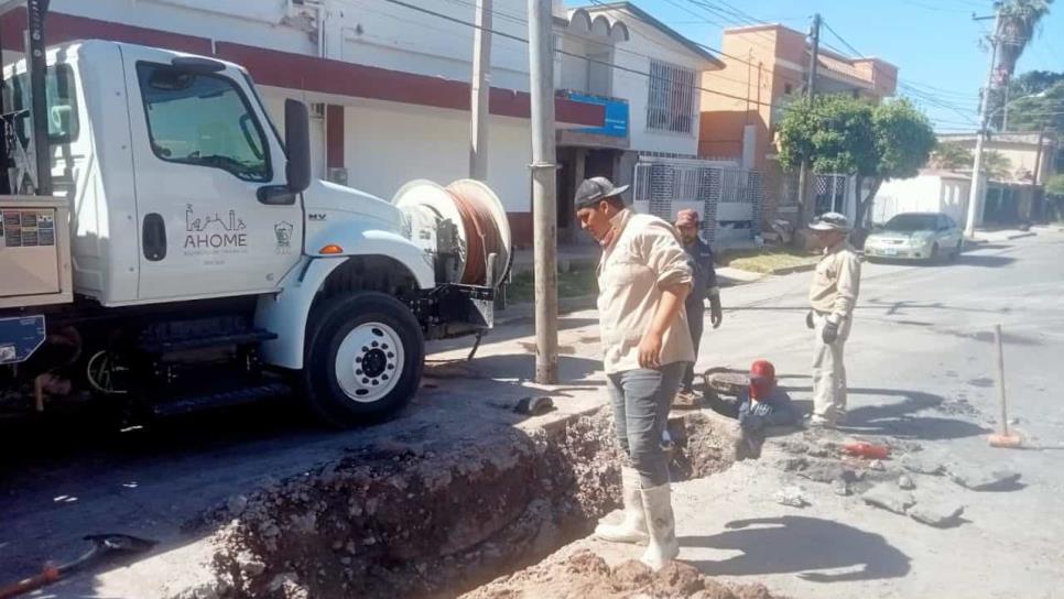 Repara JAPAMA socavón en bulevar Degollado y Justicia Social