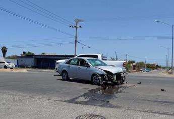 Dos choques en Los Mochis dejan cinco personas lesionadas