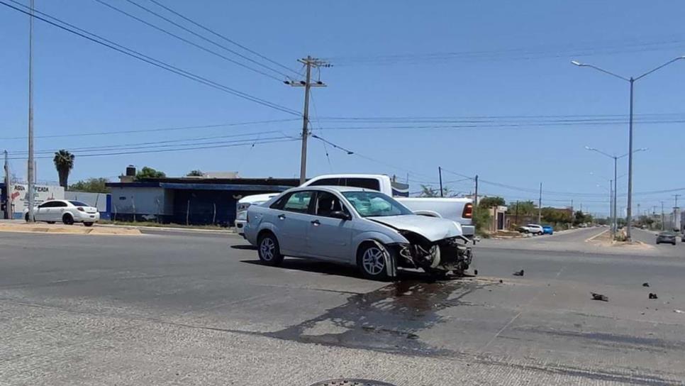 Dos choques en Los Mochis dejan cinco personas lesionadas