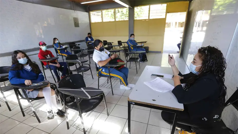 Gobierno de México incrementará el sueldo de 1,18 millones de maestros