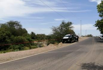 Encuentran cadáver encobijado en la carretera a Ayuné, en Culiacán