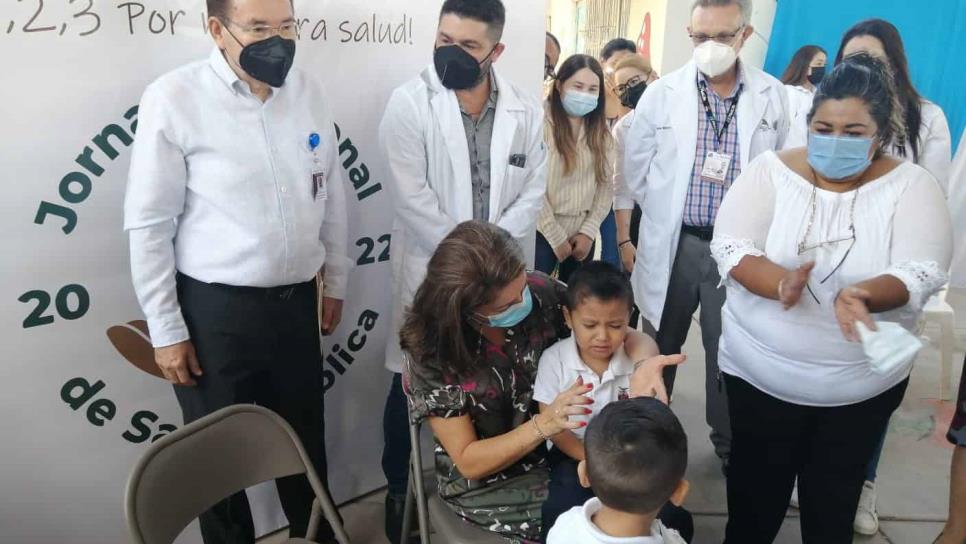 Con la meta de aplicar más de 7 mil vacunas, inicia Semana Nacional de Salud