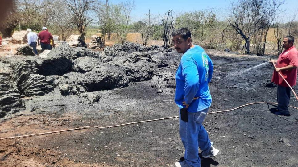 Se incendia recicladora de plástico en Guasave