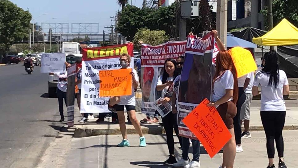 «Mazatlán no es seguro para vacacionar»: familiares de los tres jóvenes desaparecidos