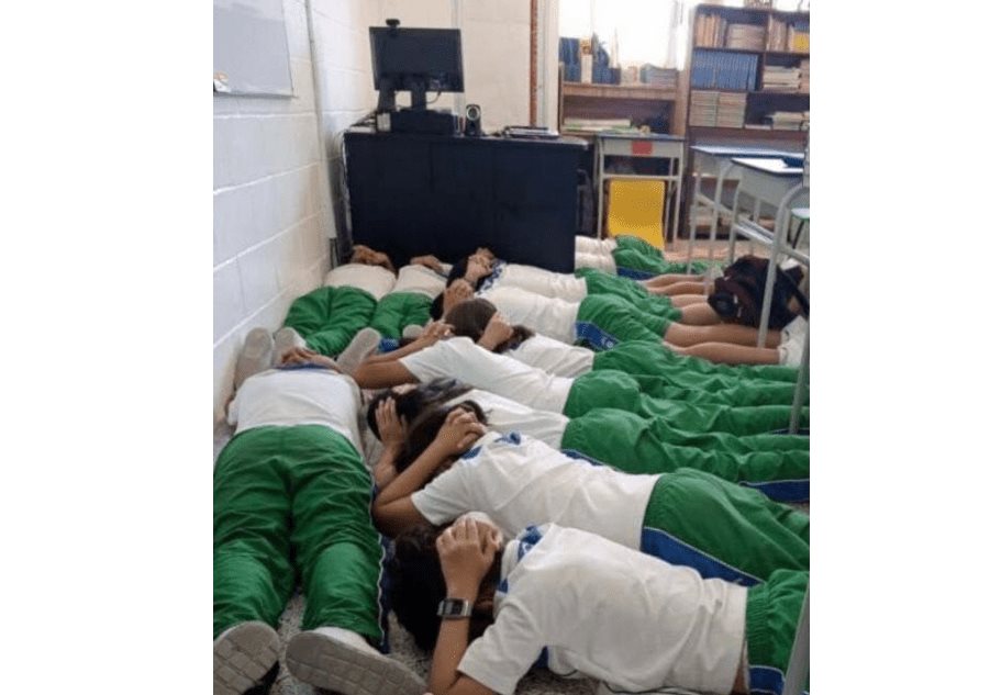 Momentos de terror viven niños de colegio particular tras balacera en Culiacán