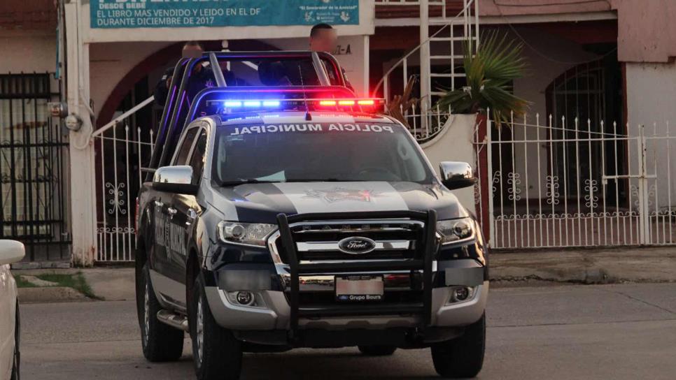 Reubican a policías acusados de despojar de 2 mil 800 a un joven al salir del «Toro Loco»