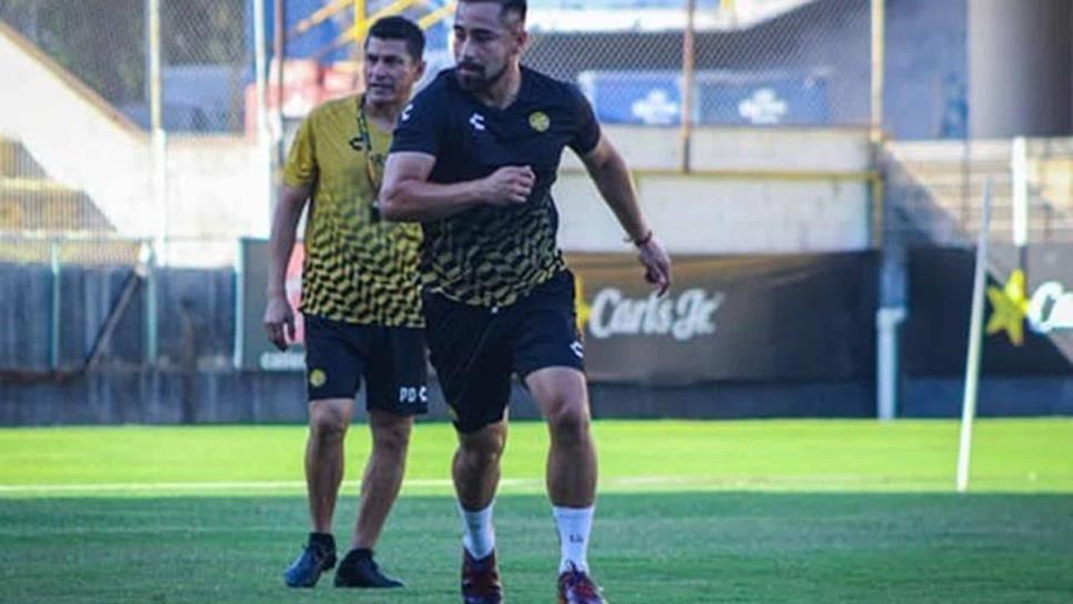 Dorados suma 8 incorporaciones al campamento de pretemporada