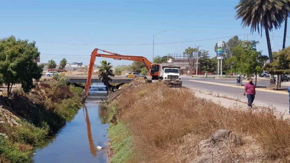 Avanzan los trabajos para reducir riesgos de inundación en Ahome