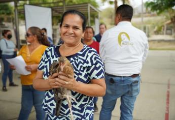 Mujeres de Badiraguato se convertirán en empresarias en la producción de aves