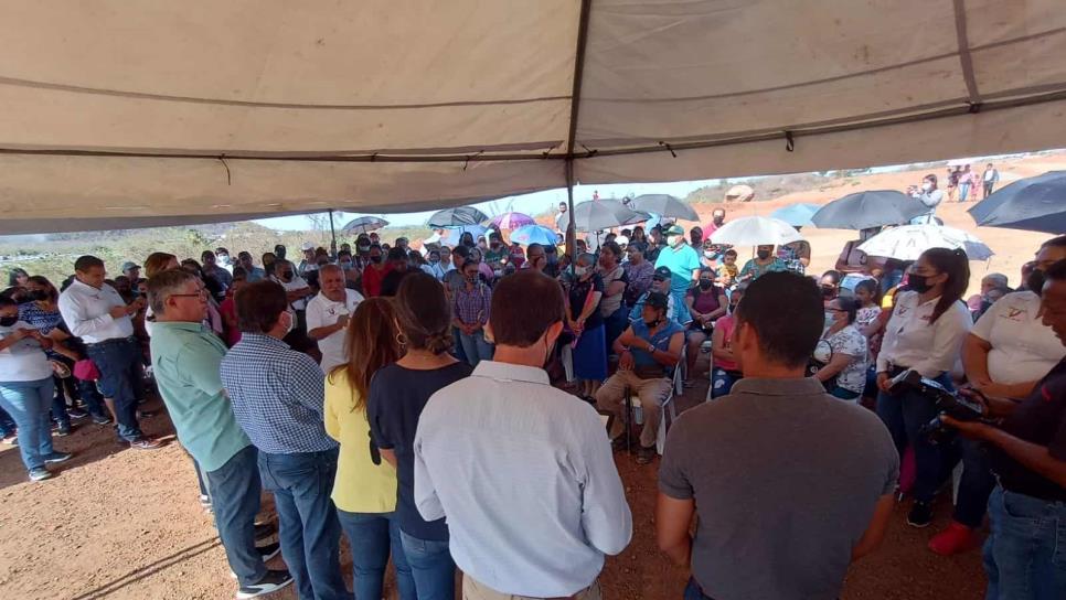 Autoridades municipales se comprometen a apoyar a desplazados en Mazatlán