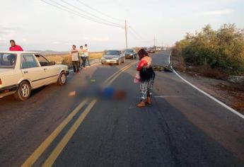 Muere hombre al chocar en su moto contra camioneta en carretera Agua Verde- El Caimanero