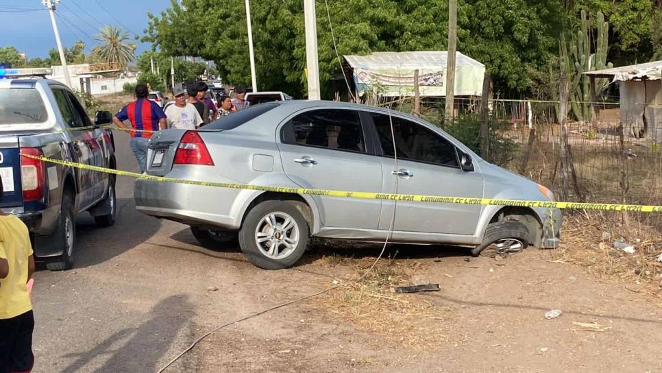 Fatal choque entre automóvil y motocicleta; hay un muerto y dos heridos