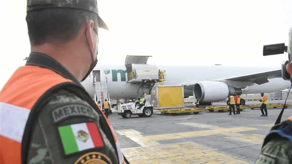 ¡Ya llegaron! México recibe 800 mil dosis Pfizer para niños de 5 a 11 años