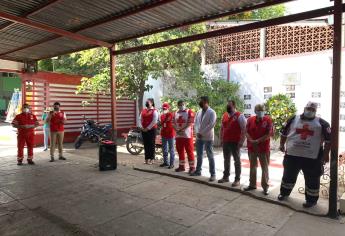 Paramédicos celebran su día, pero recuerdan a los que el covid les arrebató sus sueños