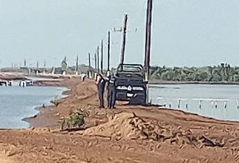 Hombre muere ahogado en estanque de granja camaronera, en El Castillo Navolato