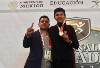 Eric Angulo, gana el primer oro para Sinaloa en Tae Kwon Do