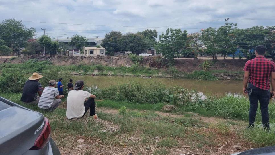 Hallan cadáver con cabeza embolsada en canal de El Palmito Viejo, Culiacán