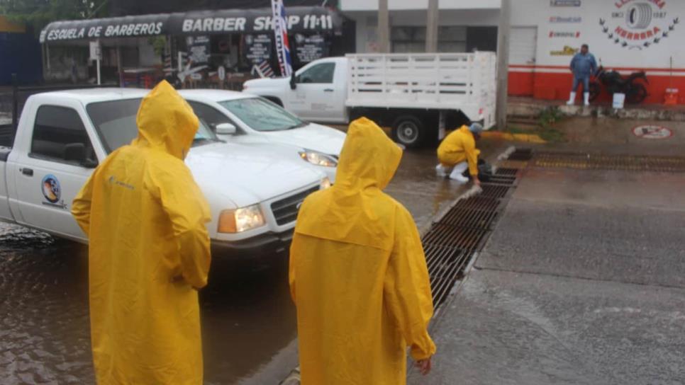 Basura, lo que ocasionó inundaciones y encharcamientos en Los Mochis: Gerardo Vargas