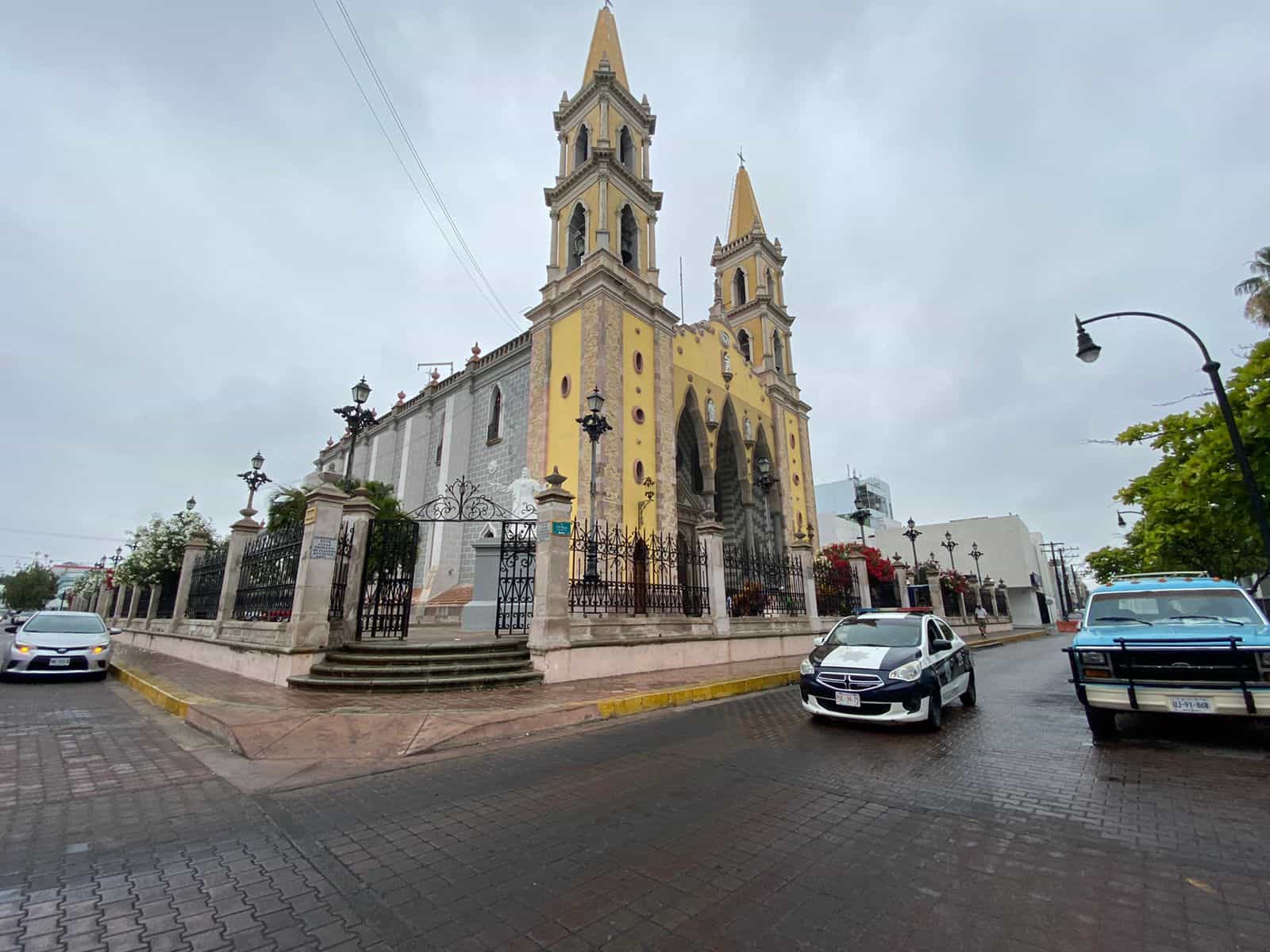 Multarán a quien no use nuevo paso peatonal en Mazatlán