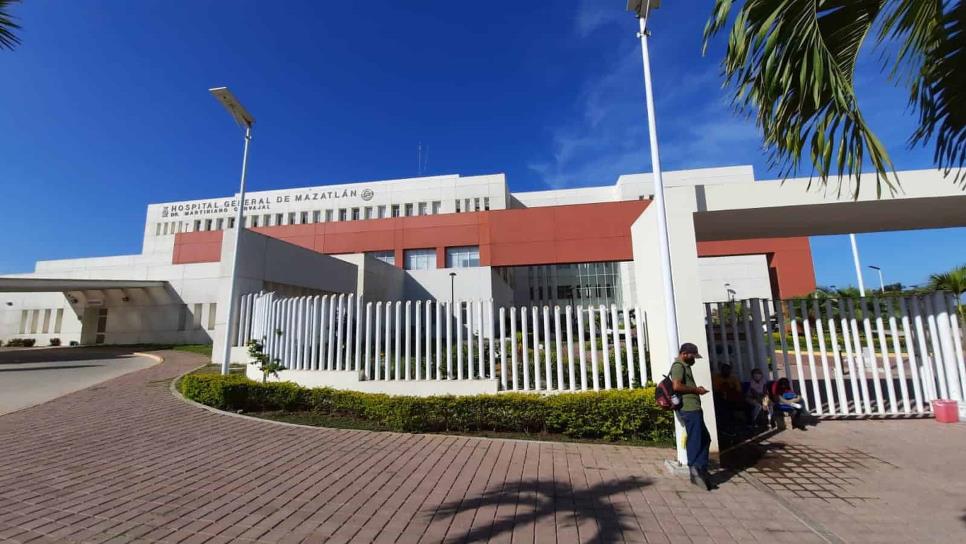 Niega Rocha que en hospitales de Mazatlán haya déficit de personal; «miente el que dice eso», señala