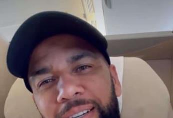 Dani Alves viaja rumbo a México para presentarse con Pumas